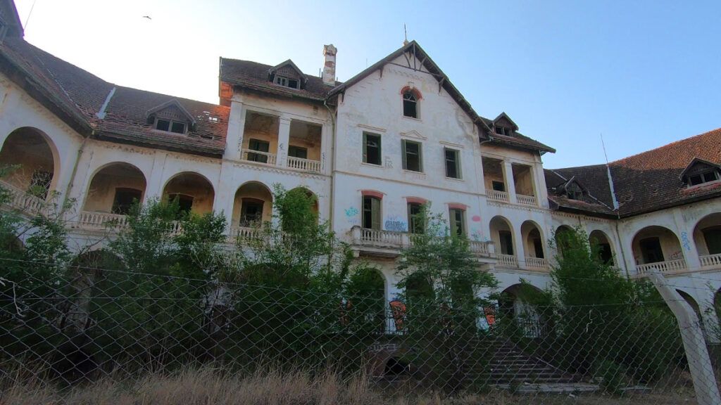 Hospital abandonado de Santa María de Punilla