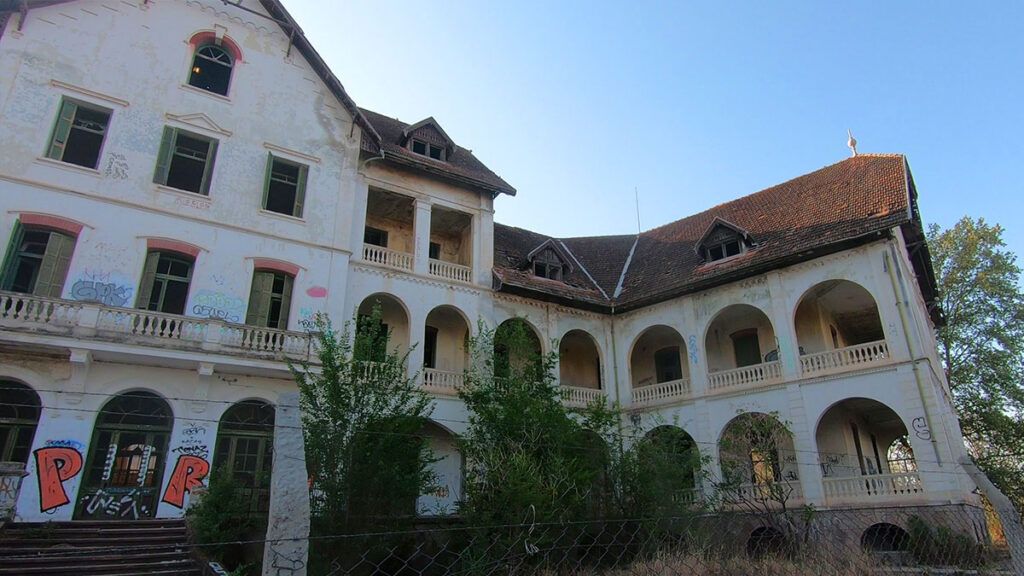 Hospital abandonado de Santa María de Punilla