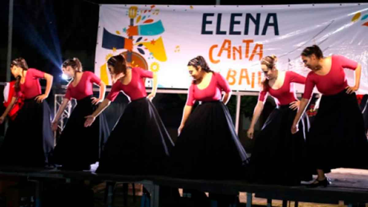 Elena Canta y Baila