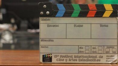 Estudiantes participando en un festival de cine