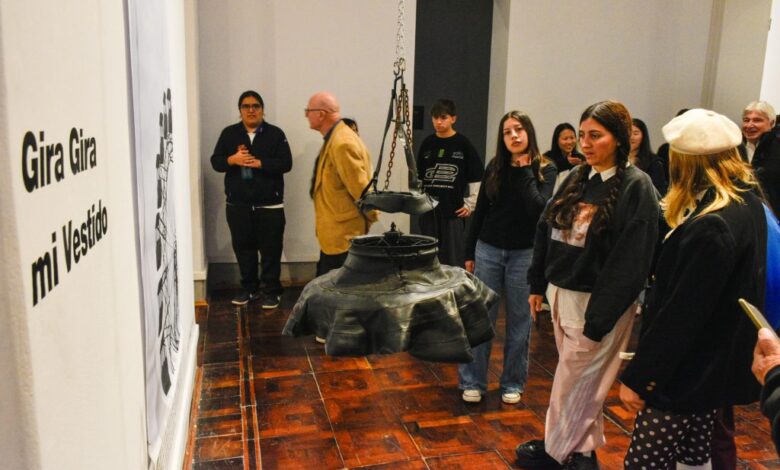 Imagen de la inauguración de la exposición Manifiesto de identidad